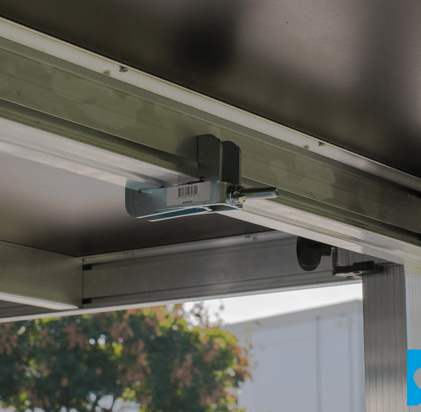 Platform to Platform Clamp